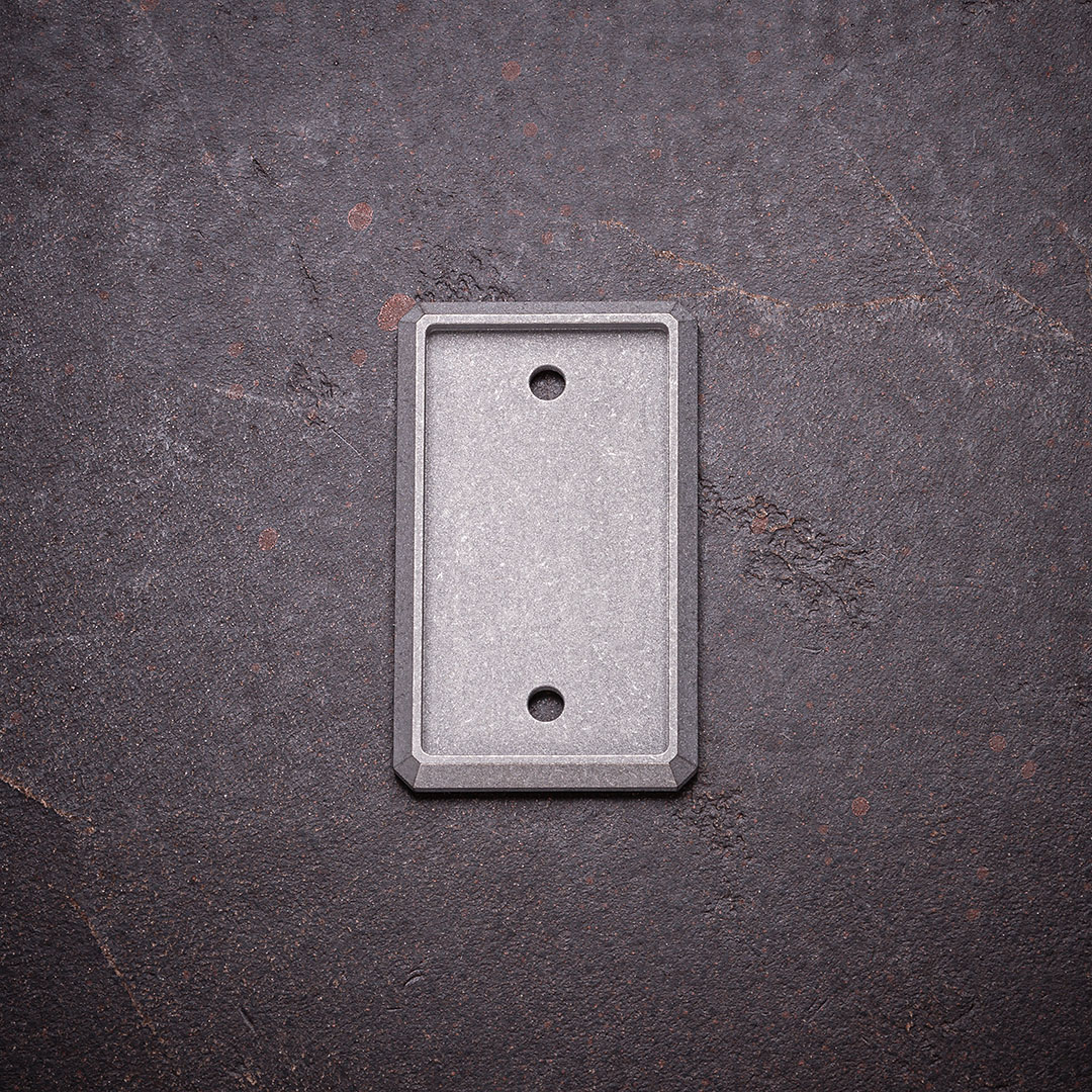 DWS_38_web Crowgear Don't Worry Stone - Metall Frame