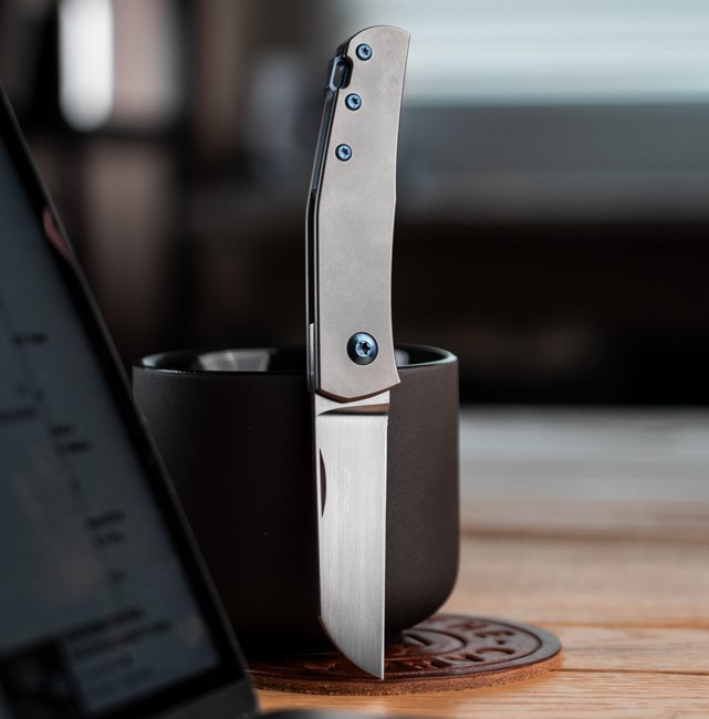 MonteCarlo_grey_blue Anso of Denmark Monte Carlo Titan
