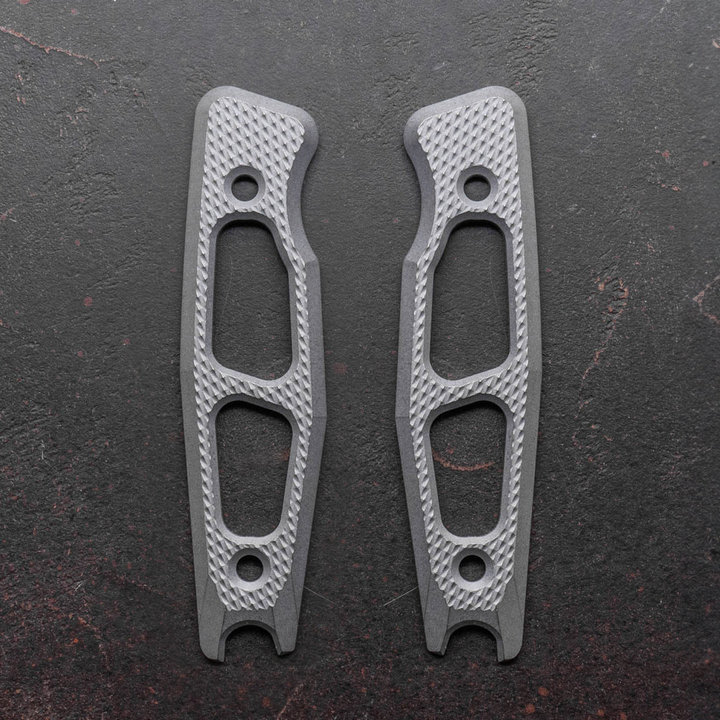 Daily Knives AK4 Scales Lightweight Ti Daily Knives AK4 Scales Lightweight Ti