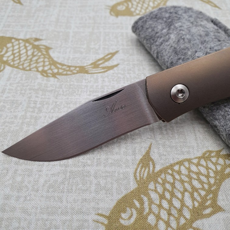 Jens Anso Casino Blade