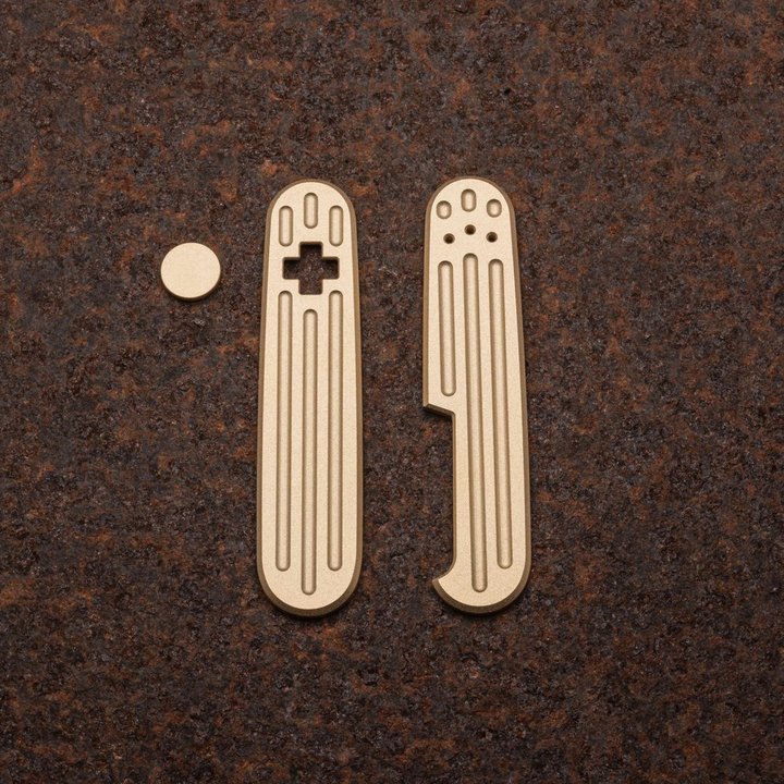 DailyCustoms91-3FlutedMessing Daily Customs 91.3 Fluted BS Br