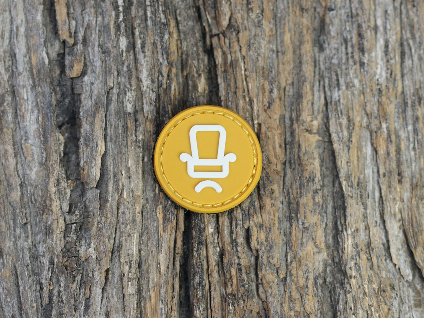 knifelounge_patches_gold Knife Lounge Logo Patch Gelb