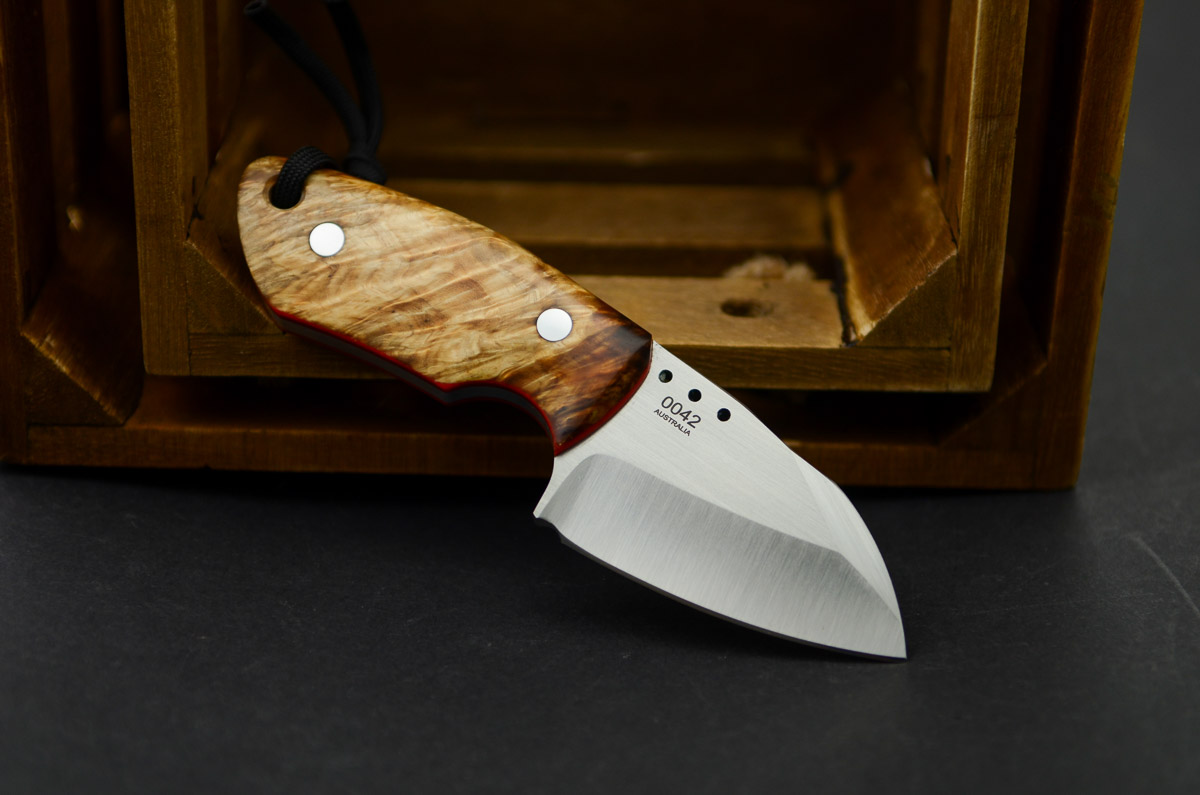 Brute-Micarta-7