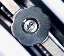 Tactile Knife Mariner 2 Zirconium Thumb Disc Maschine