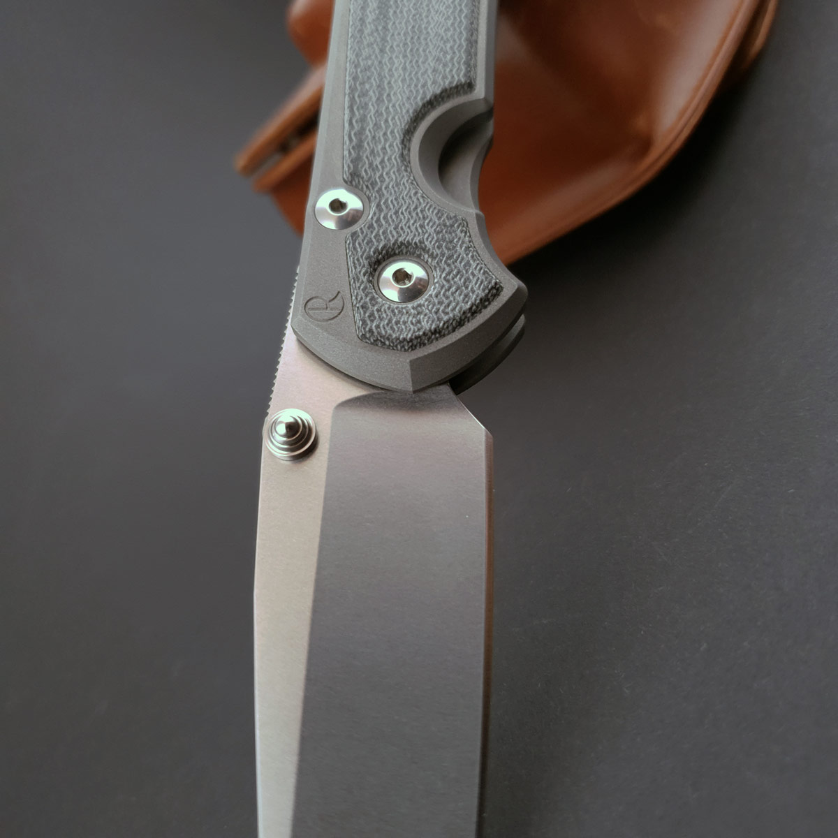 Large Sebenza 31 Micarta black Detail