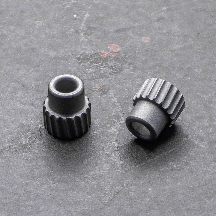 Daily Customs Simple Bead Twisted Ti Maschine