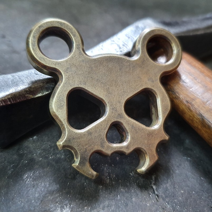 MorbidMouseMini MM Messing gehämmert Rückseite