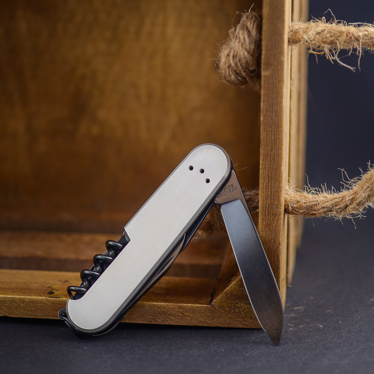 DC Pinstripes Silver Plated x Vic Spartan Onyx  – Image 2