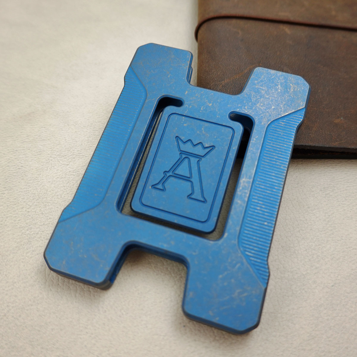 Matrixblue Anso of Denmark Cardholder Matrix