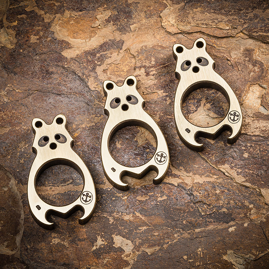 Voxnaes-August-2021_trash-panda_brass_01_web