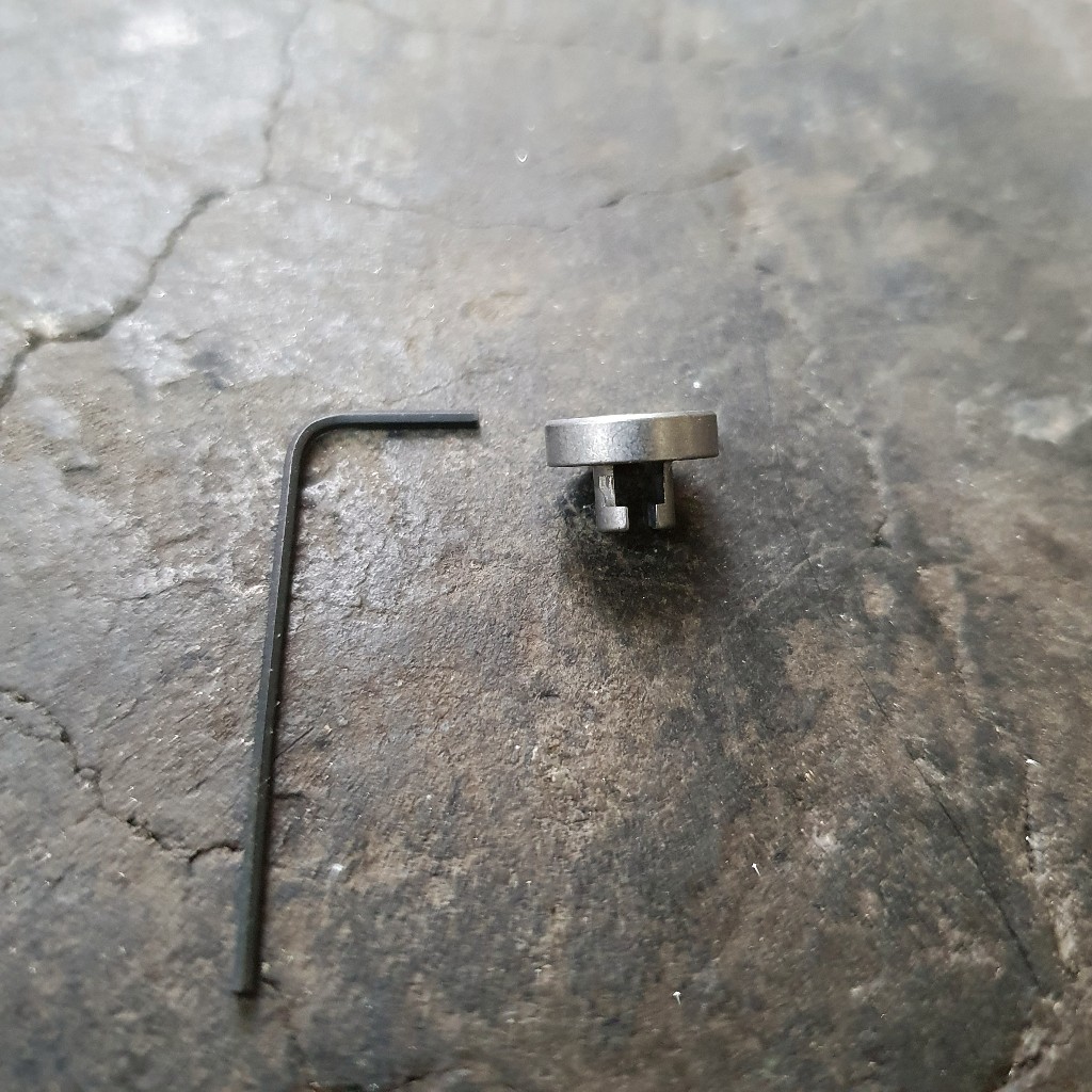 RickHindererThumbDisc Hinderer Daumenscheibe XM-Slippy